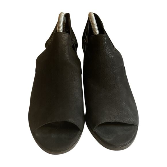 Eileen Fisher Nikki Peep Toe Open Toe Block Heel Size 8 Black Suede Stretch Side - Picture 3 of 12